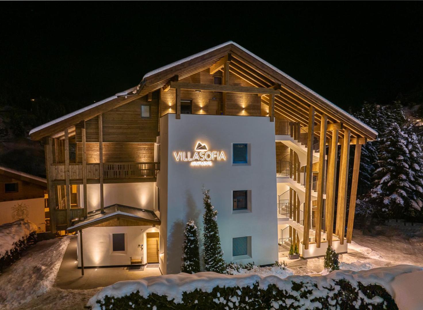 Apartments Villa Sofia Santa Cristina Val Gardena ภายนอก รูปภาพ